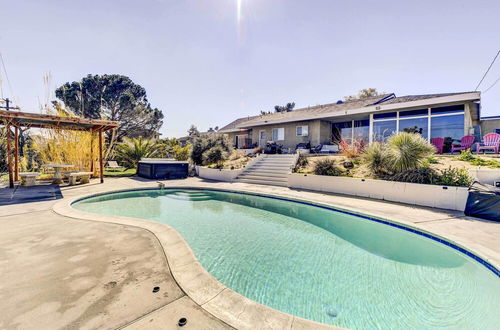 Foto 1 - Tranquil Home w/ Pool - 14 Mi to Joshua Tree