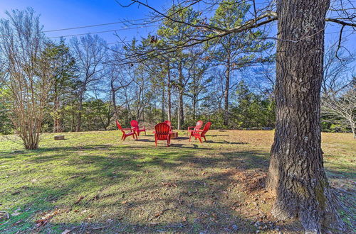 Photo 17 - Wilburton Cabin w/ Fire Pit, Mountain Views