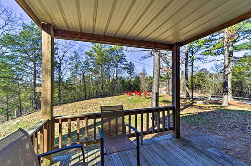 Photo 5 - Wilburton Cabin w/ Fire Pit, Mountain Views