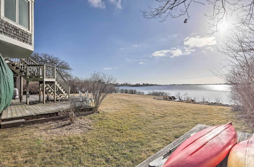 Photo 25 - Rhode Island Retreat w/ Kayaks, Deck & Pond Access