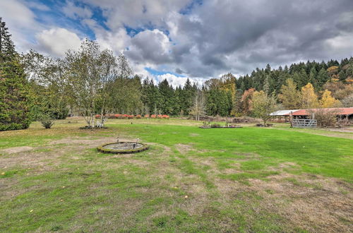 Foto 27 - 5-acre Getaway w/ Mtn View ~ 14 Mi to Eugene