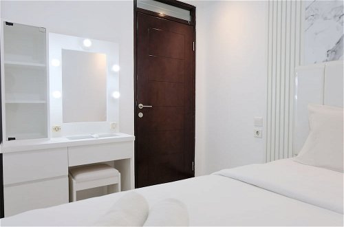 Photo 8 - Best Deal 2Br Apartment At Gateway Pasteur