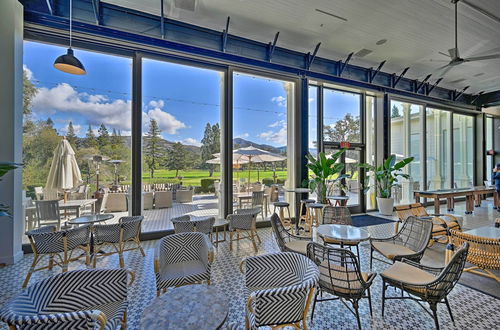 Foto 7 - Bright & Airy Napa Condo W/patio on Golf Course