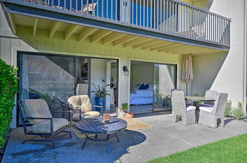 Photo 11 - Bright & Airy Napa Condo W/patio on Golf Course