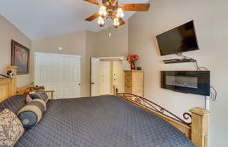 Photo 3 - Pinetop Vacation Rental Near Golf & Skiing