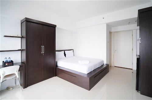 Photo 4 - Simple And Cozy Studio Apartment At Tanglin Supermall Mansion