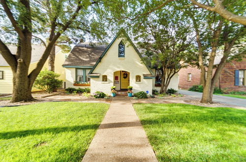 Foto 7 - Renovated Lubbock Home - Walk to Texas Tech