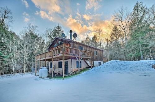 Foto 1 - Jewett Cabin w/ Viewing Deck - 10 Mins to Skiing