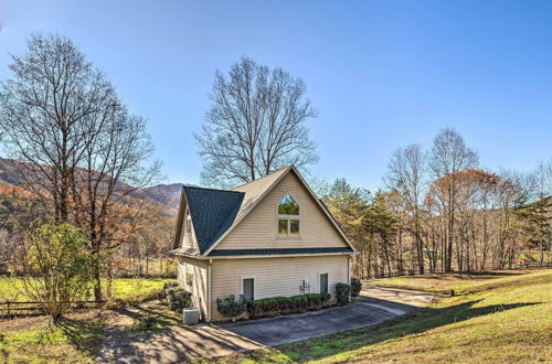 Photo 27 - Lake Lure Cabin w/ Furnished Deck & Mtn Views