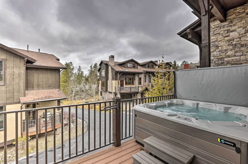 Photo 1 - Luxurious Fraser Townhome w/ Private Hot Tub
