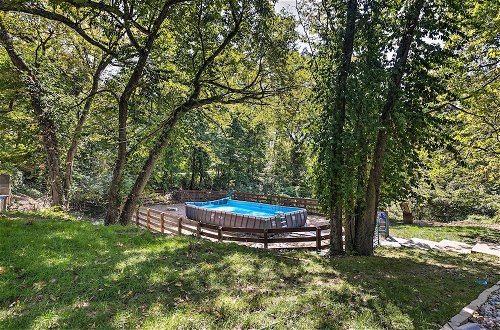 Foto 9 - Secluded Florissant Home w/ Private Hot Tub