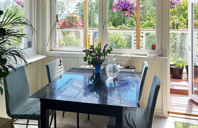 4 Person Holiday Home in Arsta Havsbad - Foto 7