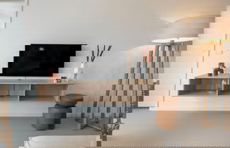 Foto 3 - Attractive Holiday Home With Terrace
