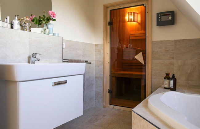 Luxus Reetdachhaus in Fuhlendorf mit Sauna - Foto 12