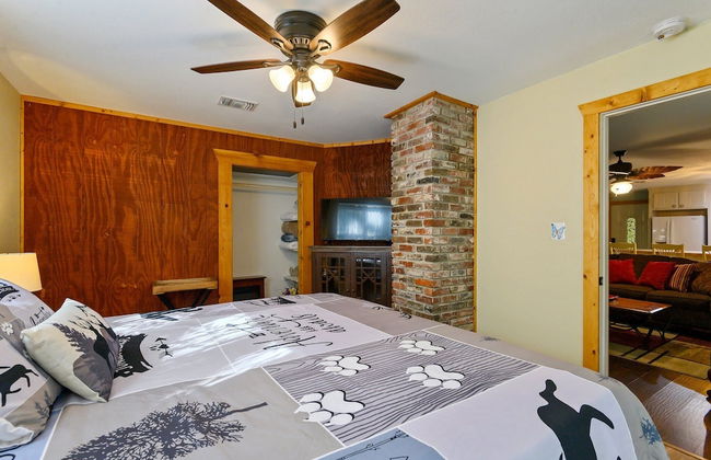 Family Friendly Cottage - Game Room+firepit+smores - Foto 5
