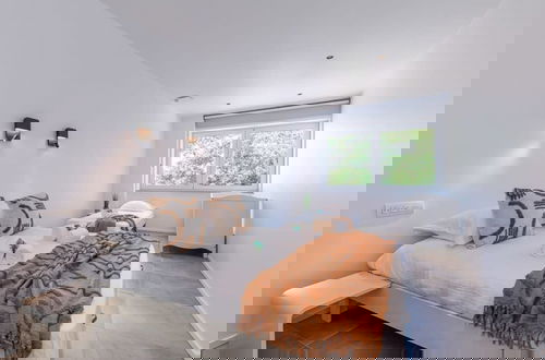 Foto 46 - Beautiful High Quality Duplex Apartment