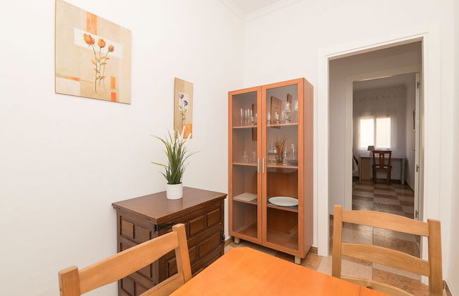 Velbar in Cadiz With 3 Bedrooms and 1 Bathrooms - Foto 7