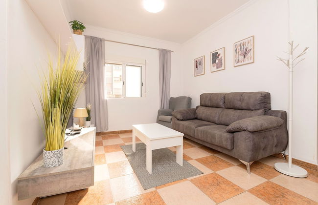 Velbar in Cadiz With 3 Bedrooms and 1 Bathrooms - Foto 6