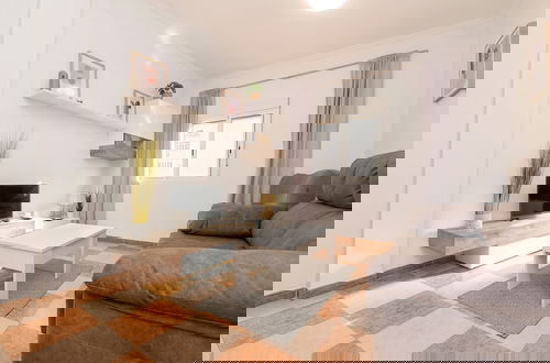 Foto 4 - Velbar in Cadiz With 3 Bedrooms and 1 Bathrooms