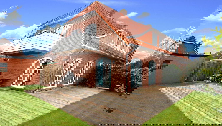 Foto 1 - Holiday Home in Dornum With Garden