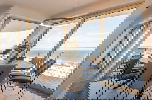 Foto 2 - Spacious Apartment With Huge Terrace With sea View