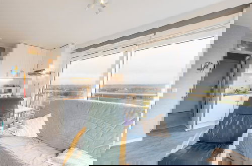Foto 8 - Studio Apartment in Seaside With Panoramic Views