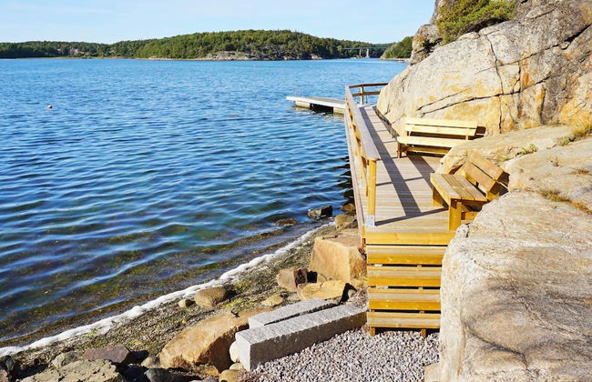 6 Person Holiday Home in Stromstad - Foto 16