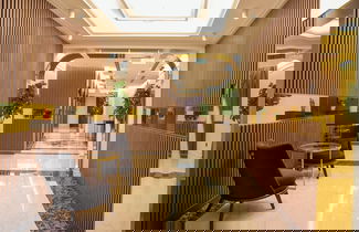 Foto 1 - Al-Fakhama Plaza