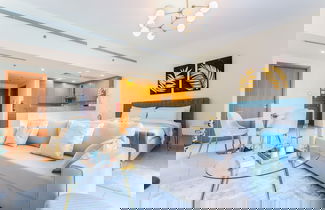 Foto 1 - Elite LUX Holiday Homes - Modern Comfort Studio in Business Bay Dubai