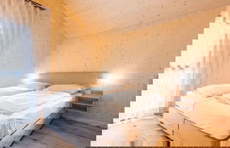 Foto 2 - Modern Chalet With Indoor Sauna