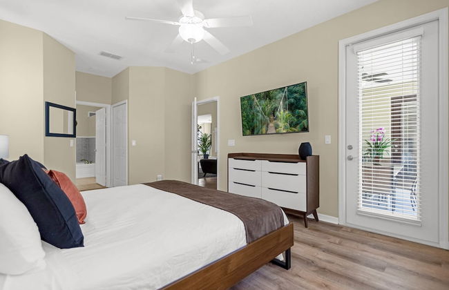 Upstay - New Home Near Disney w Private Pool BBQ - Foto 29