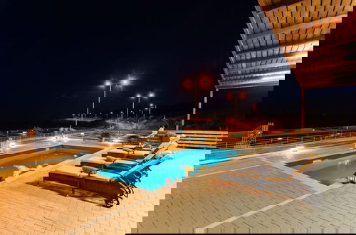 Photo 49 - Seaside Summer Bliss - Aurora Luxury Pool Paradise
