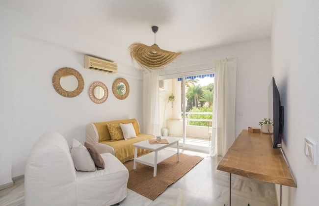 Sunstay Costa Lago Flat I Torremolinos - Photo 10