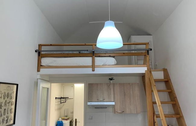 Side Street Apartments - Photo 12