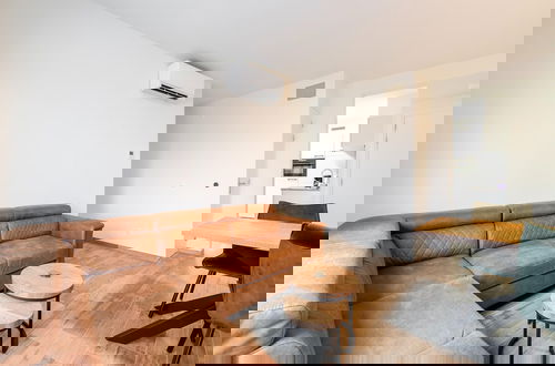 Foto 20 - Inviting Apartment With Terrace