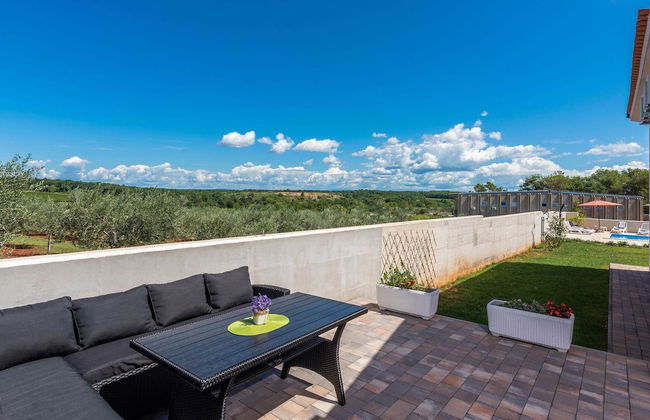 Villa in Novigrad With Private Pool - Foto 31