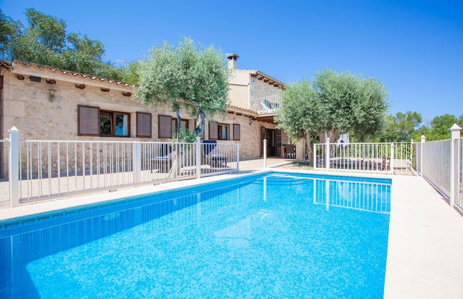 Sa Font in Petra With 3 Bedrooms and 2 Bathrooms - Foto 1