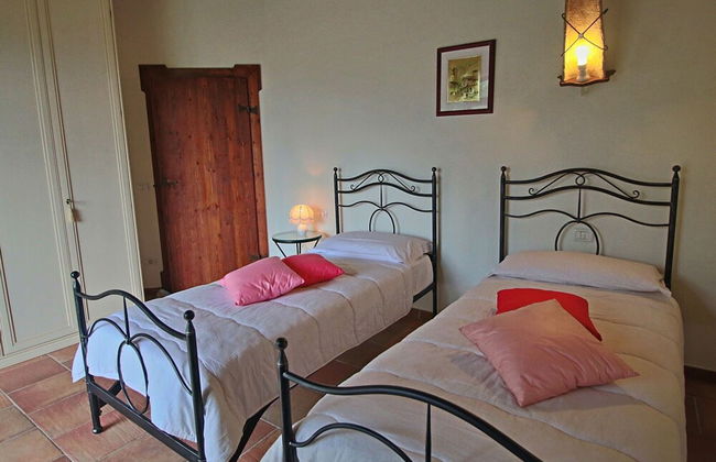Large Holiday Home in Cagli With Pool - Foto 14