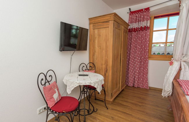 Alluring Holiday Home in Ubersee With Whirlpool - Foto 14