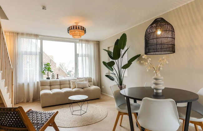 Pleasant Holiday Home in Vrouwenpolder With Garden - Foto 1