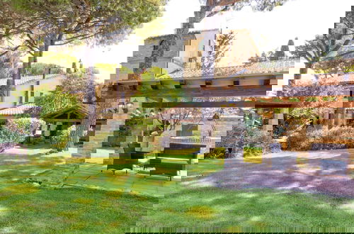 Foto 62 - Farmhouse in Marsciano With Vineyards Olive Groves