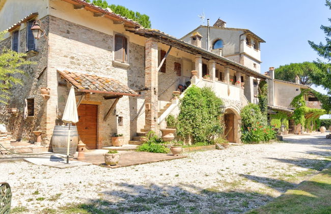 Farmhouse in Marsciano With Vineyards Olive Groves - Foto 77