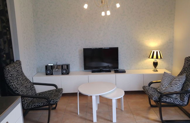 Chic Apartment in Segonzac With Swimming Pool - Photo 12