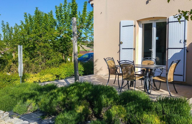 Chic Apartment in Segonzac With Swimming Pool - Photo 23