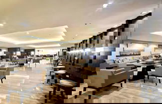 Photo 2 - SMDC Air - Near to Ayala - Luxurious 1Br