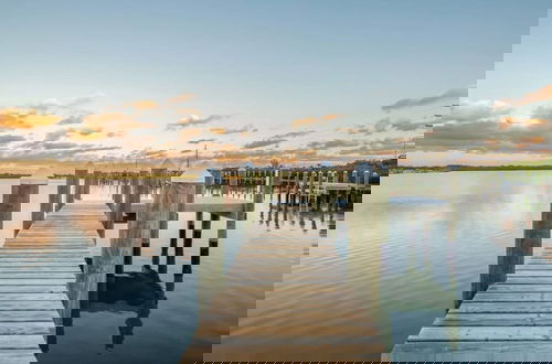 Photo 3 - Spindrift House by Brightwild Huge Pool Dock