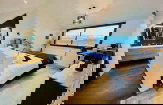 Foto 3 - Magnificent Villa by the sea