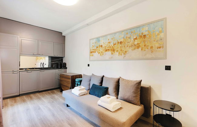 Modern Apartment With Balcony - 2br/6p- Roquette - Foto 1
