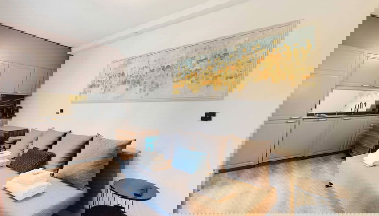 Foto 1 - Modern Apartment With Balcony - 2br/6p- Roquette