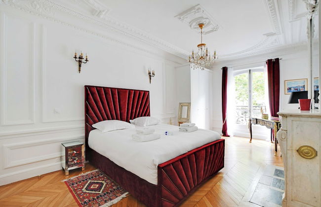 Luxurious Flat - 4bd/8p - Arc de Triomphe - Photo 9